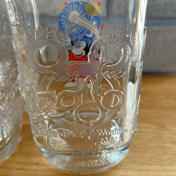 Disney McDonald’s Glasses - Picture 2 of 6